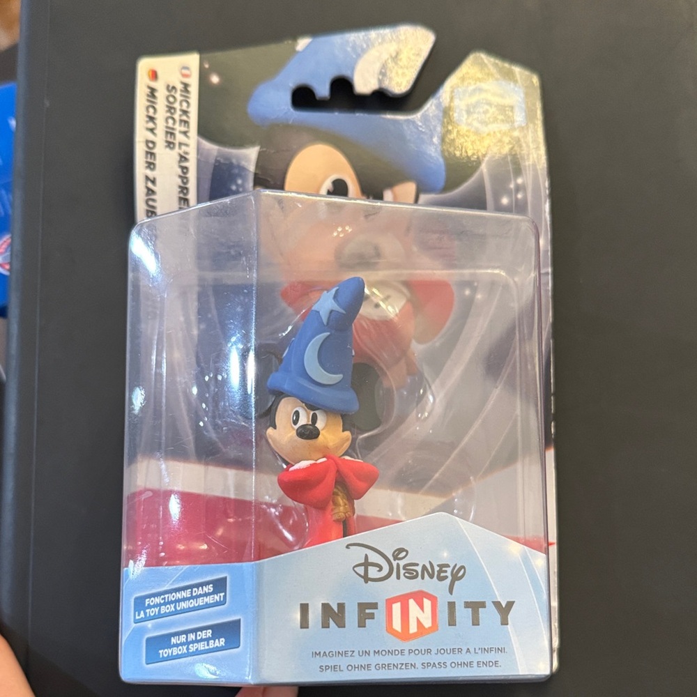 Disney Infinity Sorcerer Mickey, French rare version, new in box